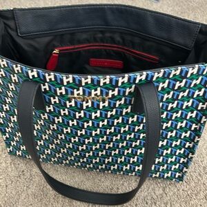 NEW Tommy Hilfiger Leather Geometric Monogram Tote in Navy, Green and Black